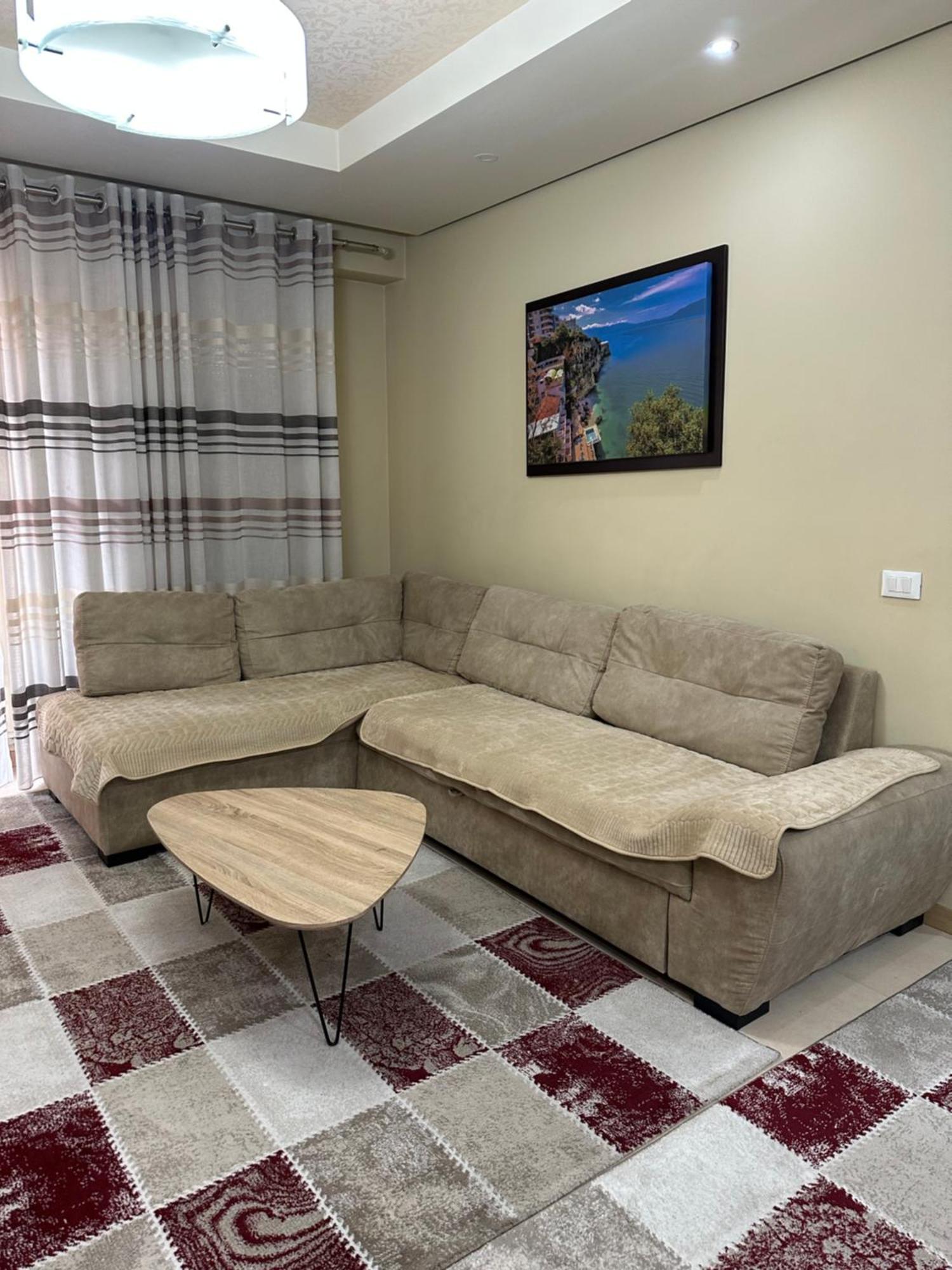 Kevin'S Apartment Delijorgj Tiranë Eksteriør bilde